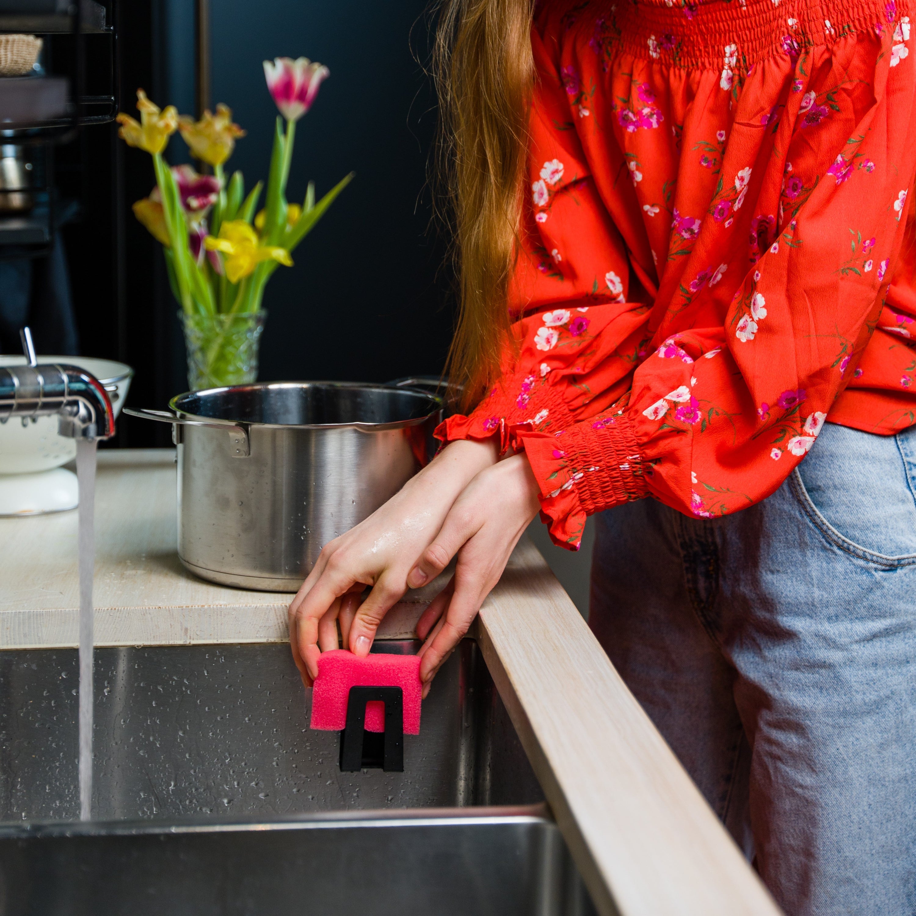 Sponge Holder